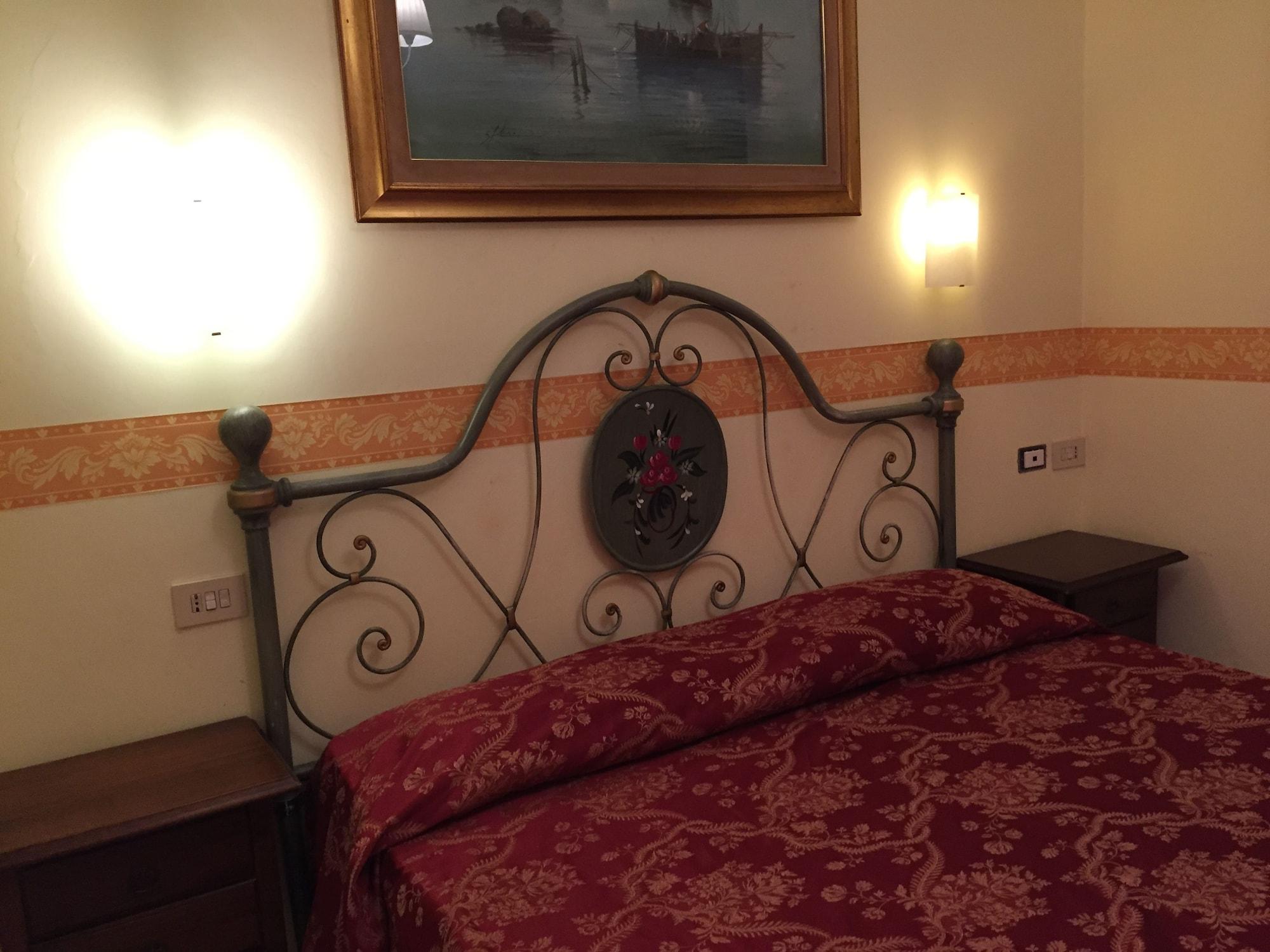 Hotel Philia Рим Екстериор снимка