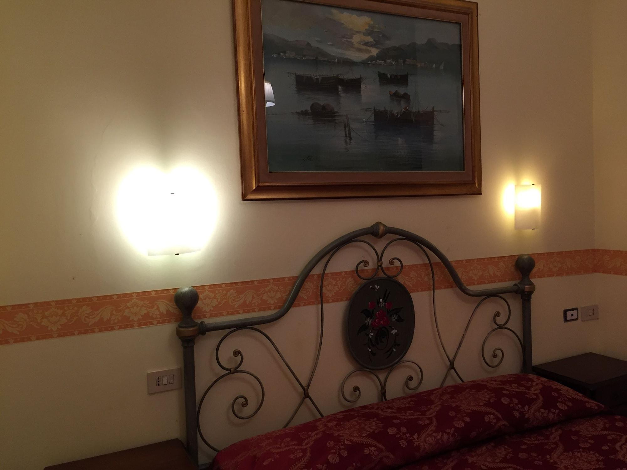 Hotel Philia Рим Екстериор снимка