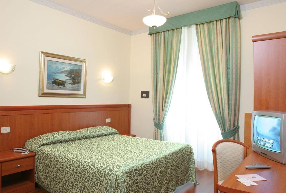 Hotel Philia Рим Стая снимка